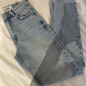 Dynamite Claudia Jean